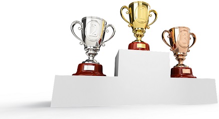 Competencias deportivas con trofeos y copas económicos